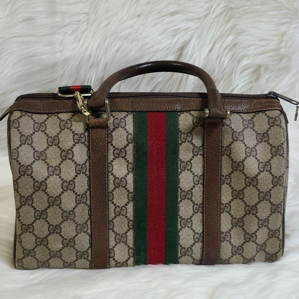 💯Authentic Gucci Handbag 🍀 - Picture 3 of 17